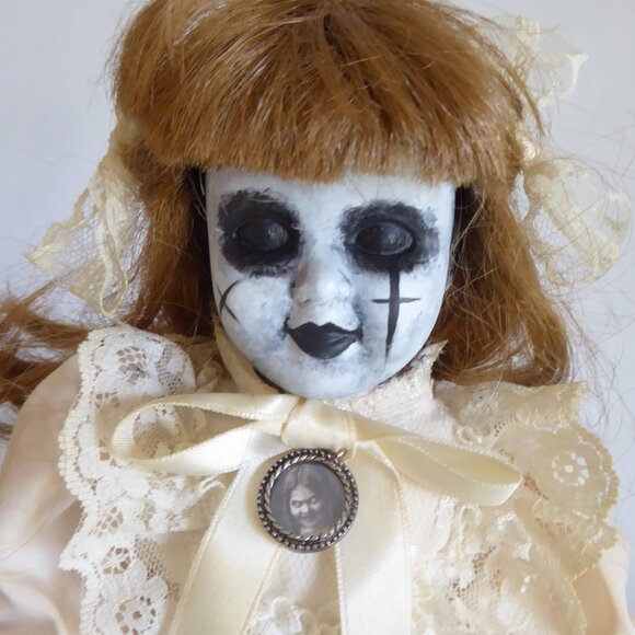 OOAK 17” SCARY POSSESSED HORROR UNDEAD DEMON DOLL SKULL IN PURSE PROP ODDITY - Picture 11 of 14